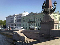 Входная группа СПбГИК, Санкт-Петербургский государственный институт культуры. Санкт-Петербург (Центральный район),  Дворцовая набережная,  2/1