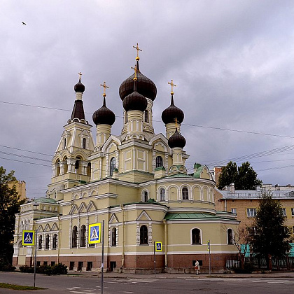   Храм Шестоковской иконы Божией Матери грузинского прихода. 