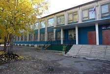 Входная группа Школа № 301 Фрунзенского района. Санкт-Петербург (Фрунзенский район),  Ярослава Гашека,  10, корпус  2