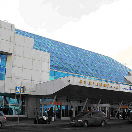 Входная группа Аэропорт Пулково-2, международный. 