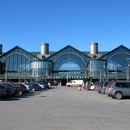 Входная группа Ладожский Вокзал, (Железнодорожная станция Санкт-Петербург Ладожский). 