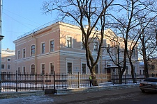 Входная группа Школа № 676 Кронштадтского района. Кронштадт (Кронштадтский район),  Андреевская,  3